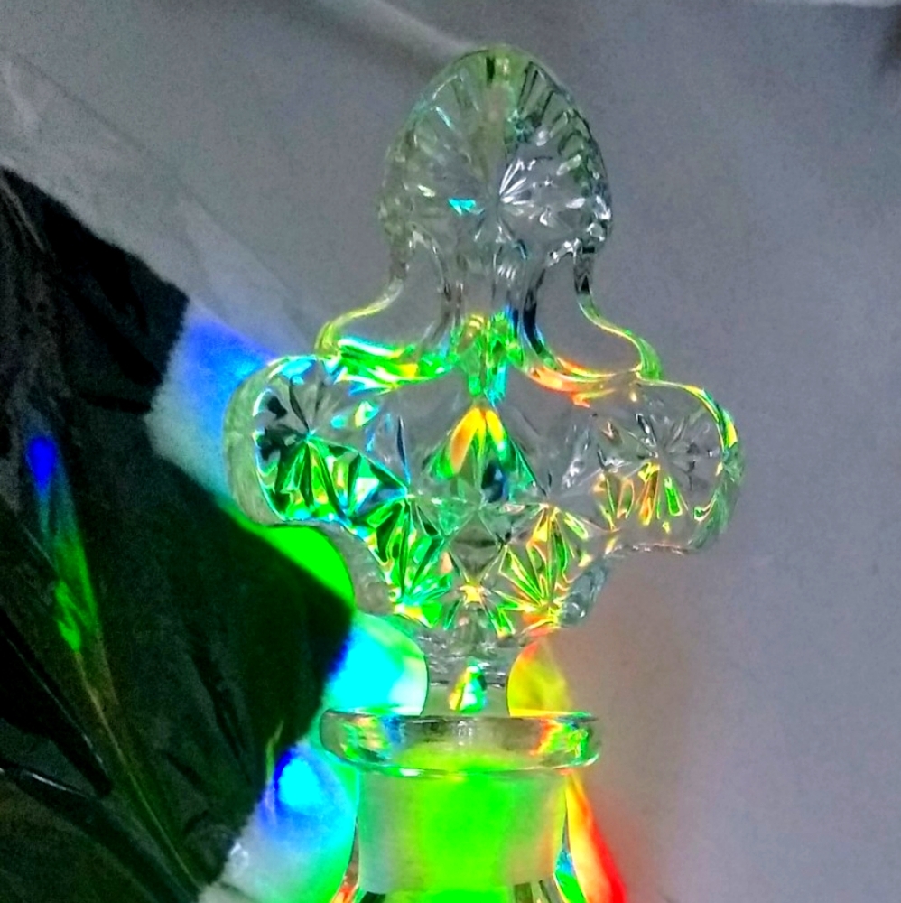 Perfume bottle